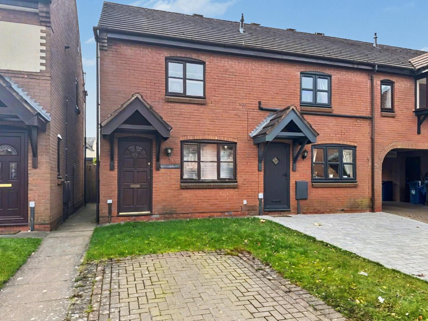 Scholars Gate, Burntwood